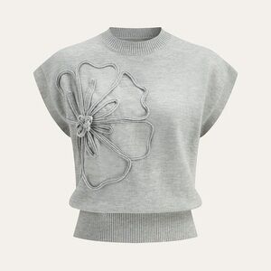 Gray Flower Applique Cap Sleeve Knit Top